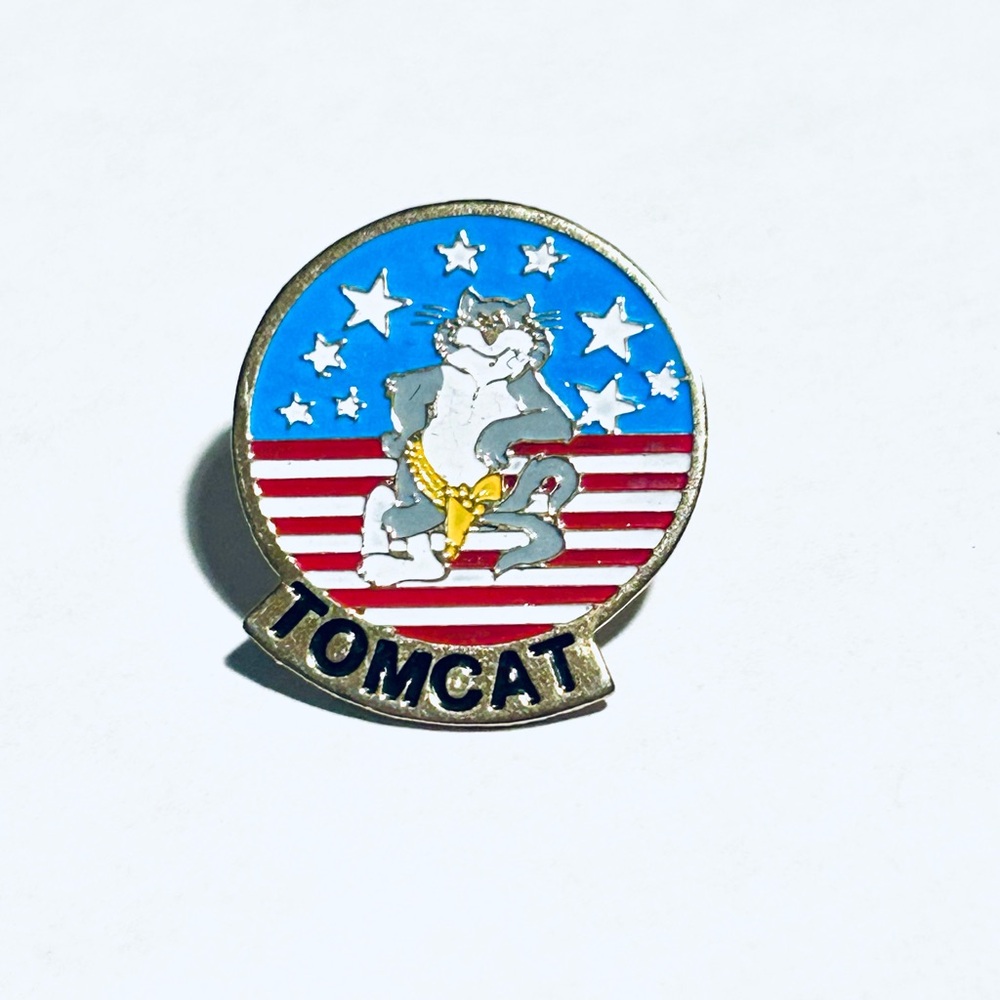 Tomcat Enamel Pin - Patriotic Stars & Stripes